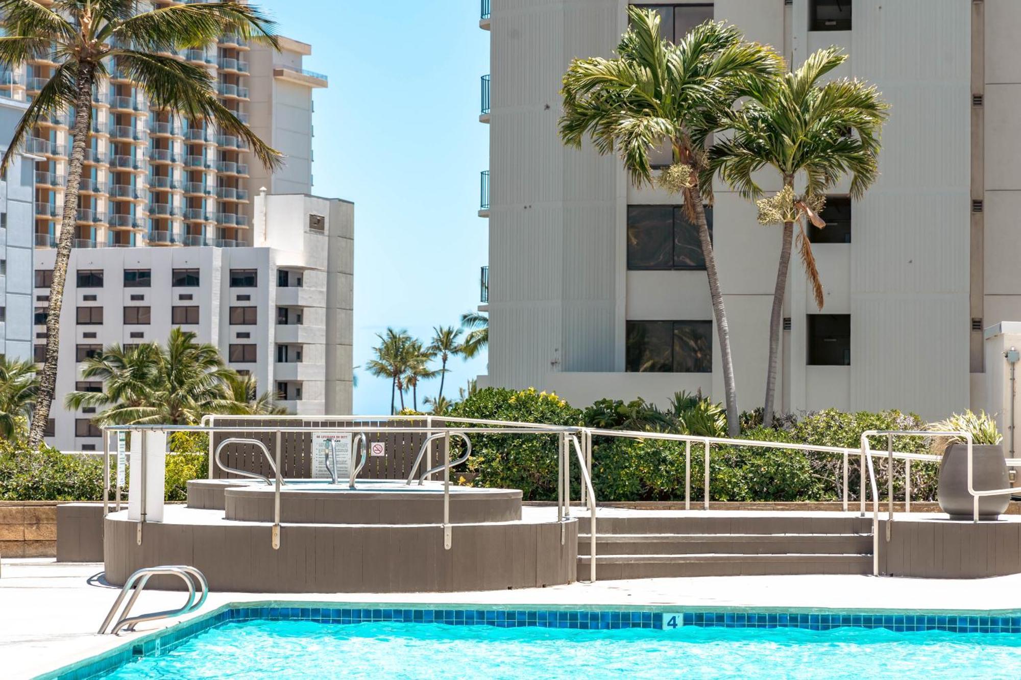 Tropical Bliss, Mountain View Condo Near Waikiki Beach With Free Parking Honolulu Exterior photo